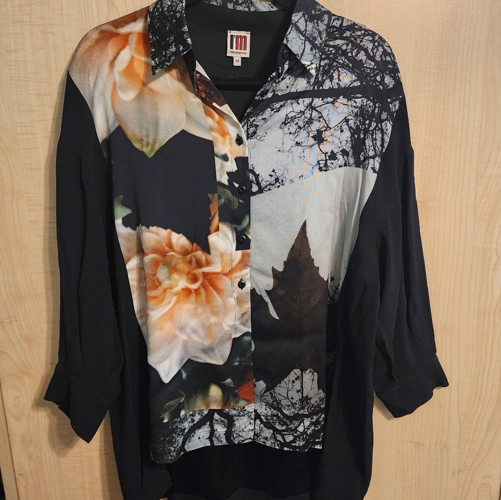 Isola Marras Button-Down Shirt with Floral & Tree Design Size M